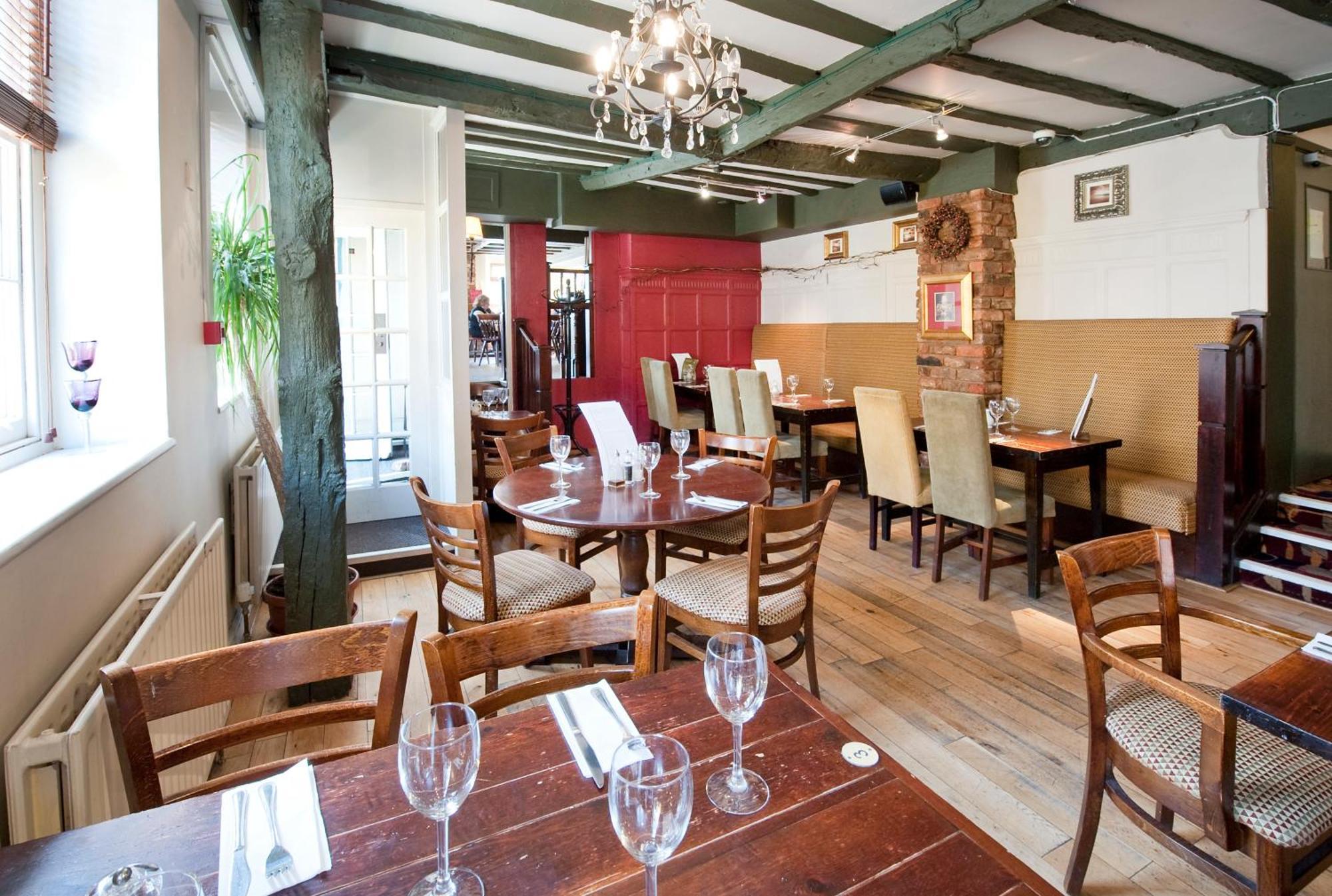 Ye Olde Talbot Hotel By Greene King Inns วุร์สเตอร์ ร้านอาหาร รูปภาพ